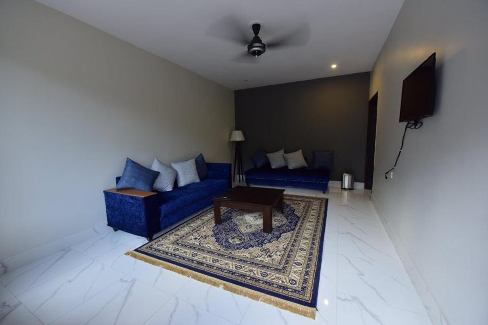Hotel La Orilla Muzaffarabad Kültér fotó